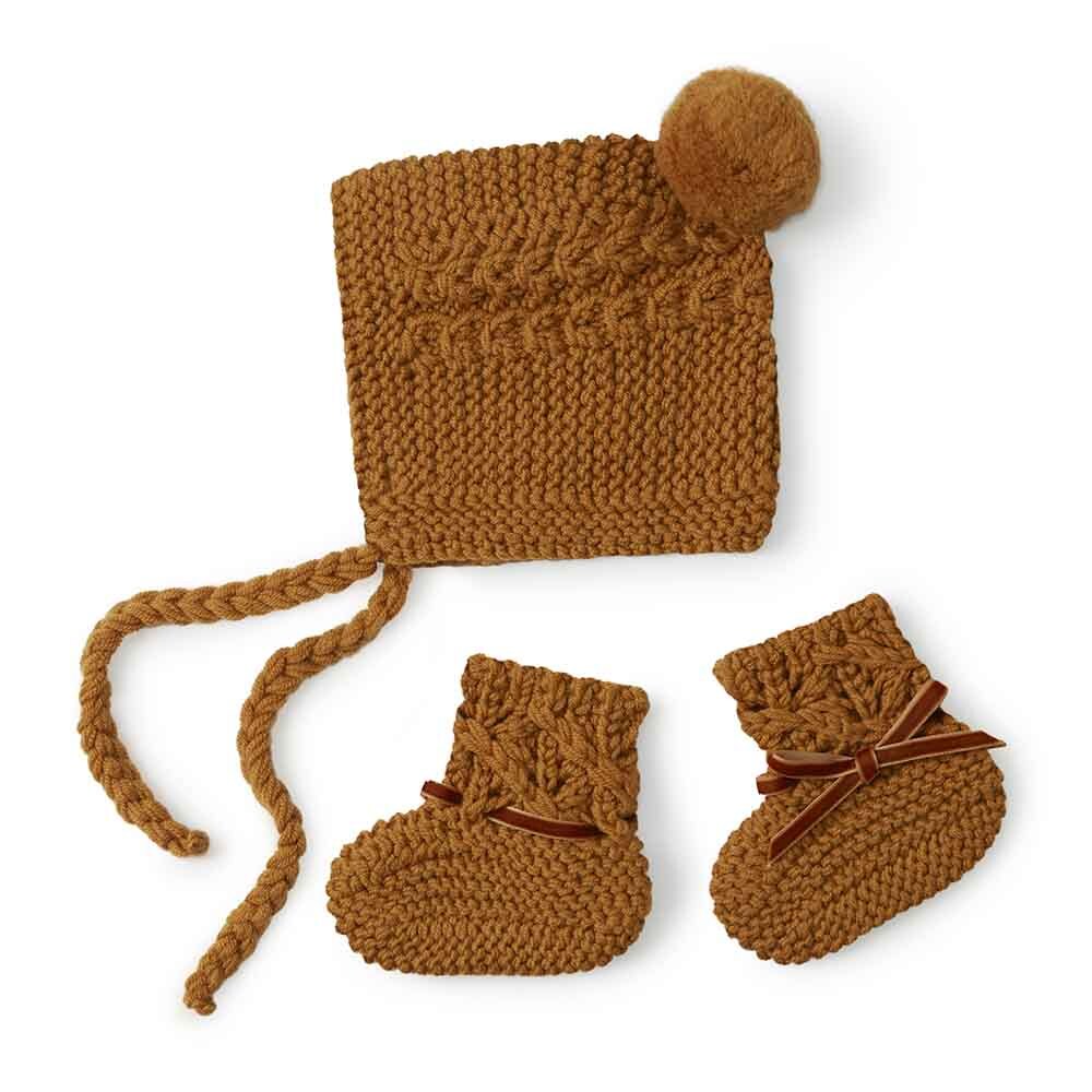 Snuggle Hunny Bronze Merino Wool Bonnet & Booties Set - Ardito