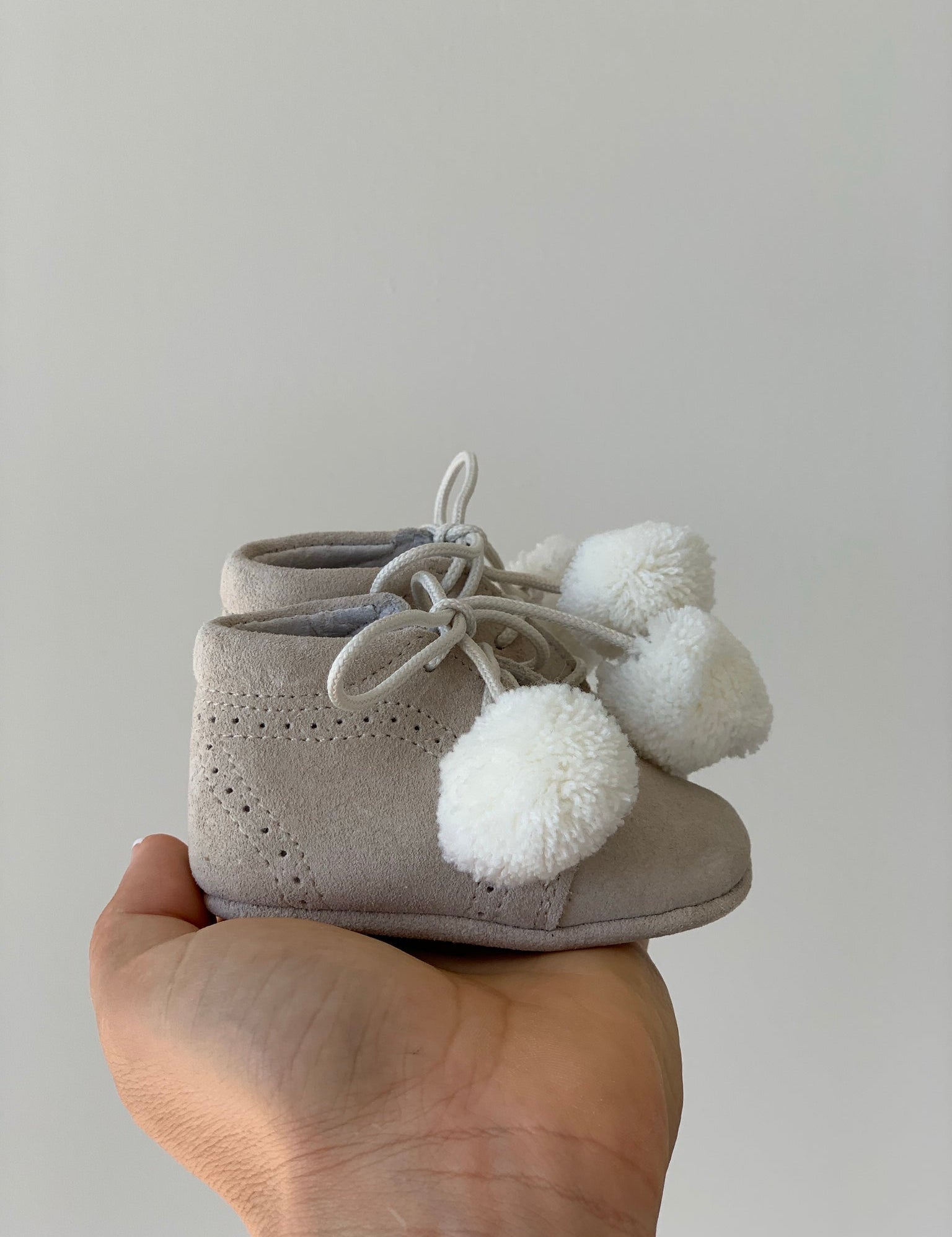 Pom-Pom Suede Baby Boots - Ardito